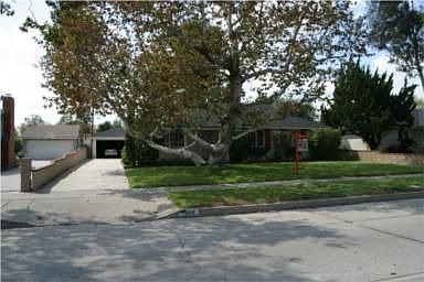 1st image of 1609 N Towne Ave