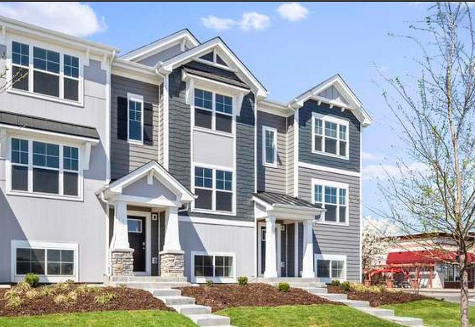 1st image of 2122 Glacier St