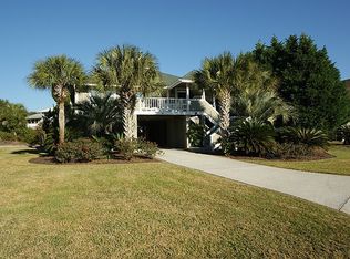 29 Beachside Dr, Isle Of Palms, SC 29451