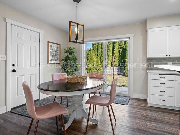 3rd image of 3870 N Honeysuckle Dr Unit A