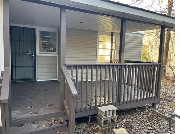 6721 Grasselli Rd, Fairfield, AL 35064