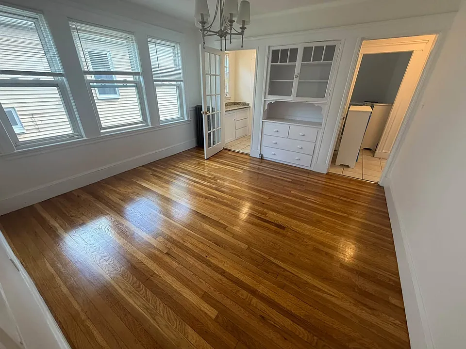 175 Boston Ave #2