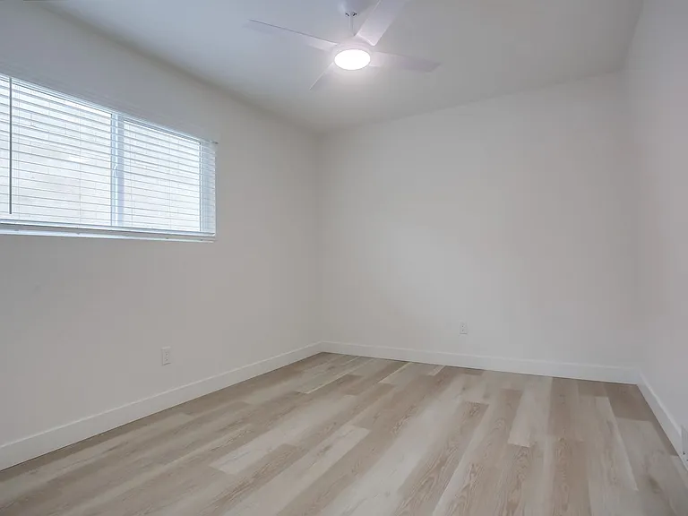 BMB - 265-267 Cedar — Photo 7