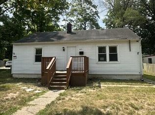815 Woodbine Ave, Lansing, MI 48910