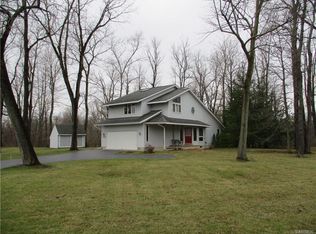 6330 Tonawanda Creek Rd, Lockport, NY 14094