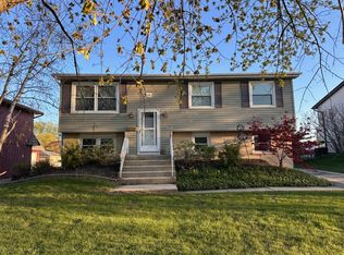 7535 Nottingham Dr, Tinley Park, IL