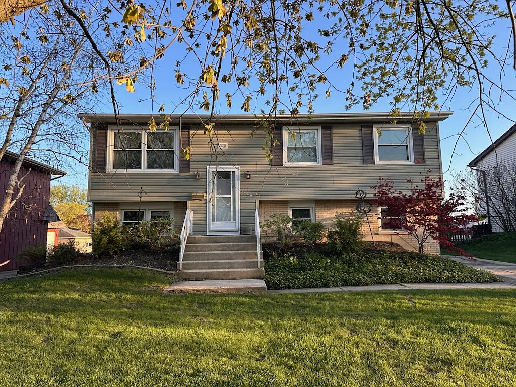 7535 Nottingham Dr photo 1