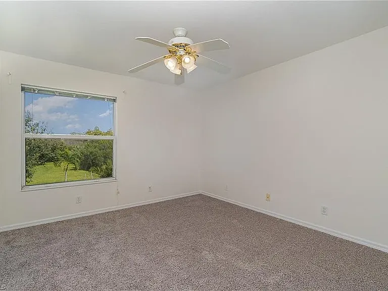 8993 Falcon Pointe Loop — Photo 3