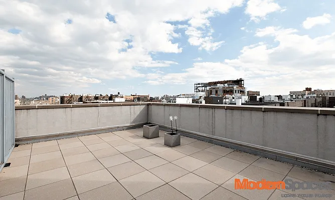 Rented by Modern Spaces | media 8