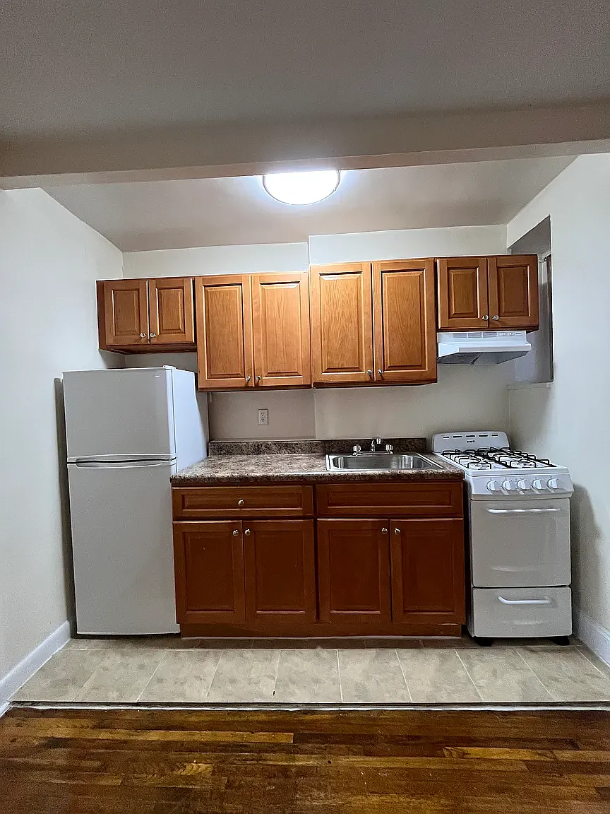 2108 Cropsey Avenue — Photo 4