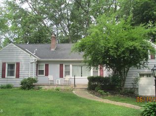 1 S Maple Ln, Loudonville, NY 12211