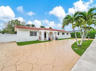 1840 SW 94th Ave, Miami, FL 33165