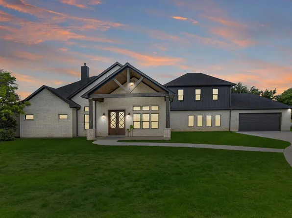 10373 Bobbie Ln, Pilot Point, TX 76258