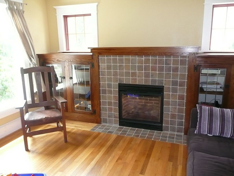 new Craftsman fireplace