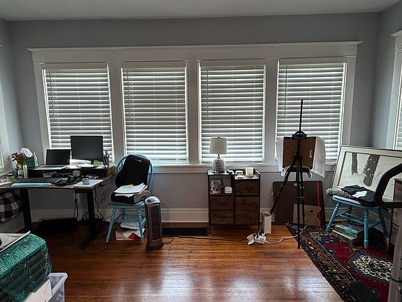 2nd image of 5 Rugby Rd APT 1