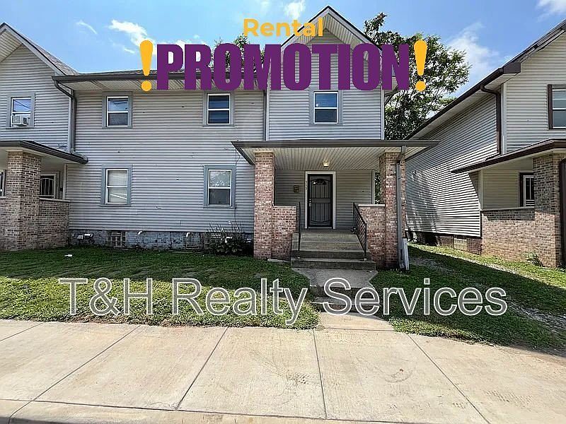 1st image of 513 E 31st St