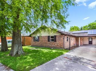 2804 Delambert St, Chalmette, LA 70043