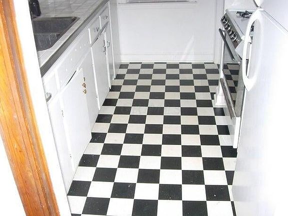 4th image of 367 E Beaumont Rd