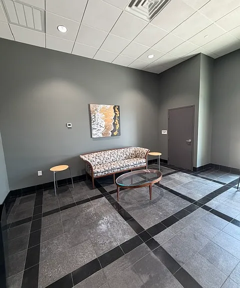 Residences at Sharon Gallery — Photo 62