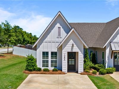 1299 Burrow Cir, Opelika, AL, 36801