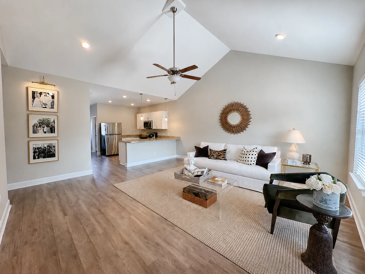 222 Waybill Circle - 1 — Photo 2