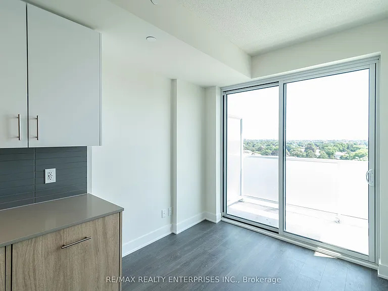 188 Fairview Mall Dr #908 — Photo 15