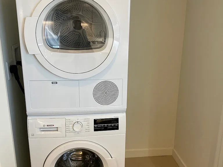10 Kennedy Pl #101 — Photo 7