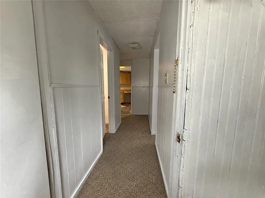 2 bed, 1.0 bath, 768 sqft, $1,100 — Photo 2