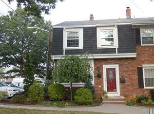 8 Bell Ave, Fords, NJ 08863