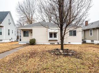 302 S Douglas Ave, Belleville, IL