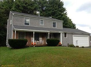 191 Weeks Rd, Gardiner, ME 04345