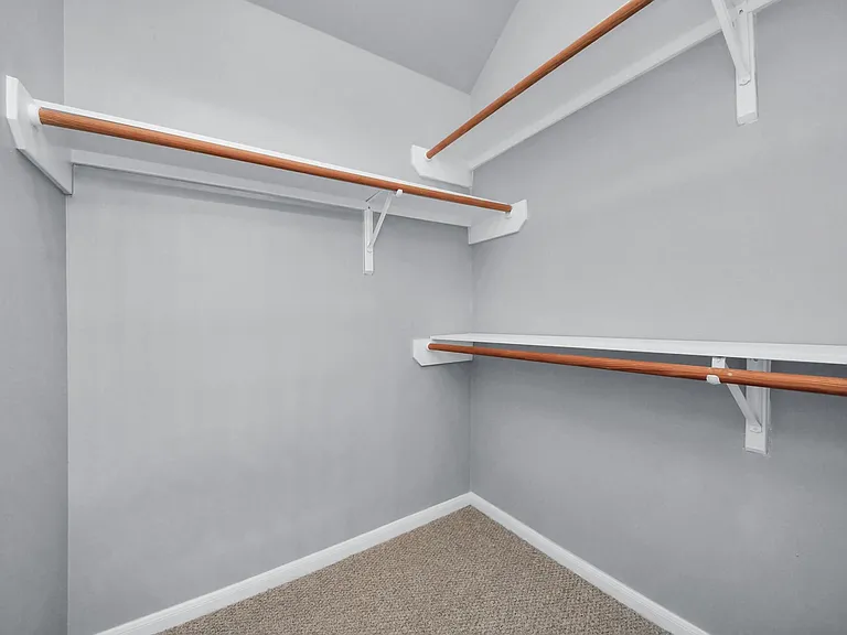 9711 Andrews Ln — Photo 29