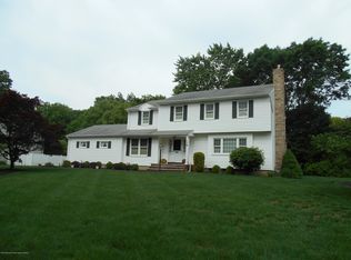 16 Coventry Dr, Freehold, NJ 07728