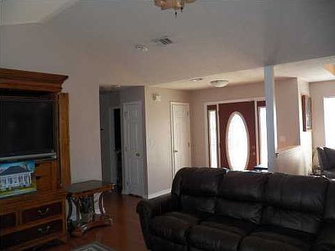spacious living rm