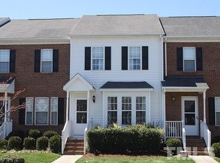 1816 Stroll Cir, Fuquay Varina, NC 27526