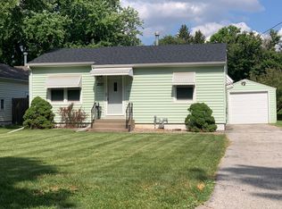 2127 32nd St, Rock Island, IL