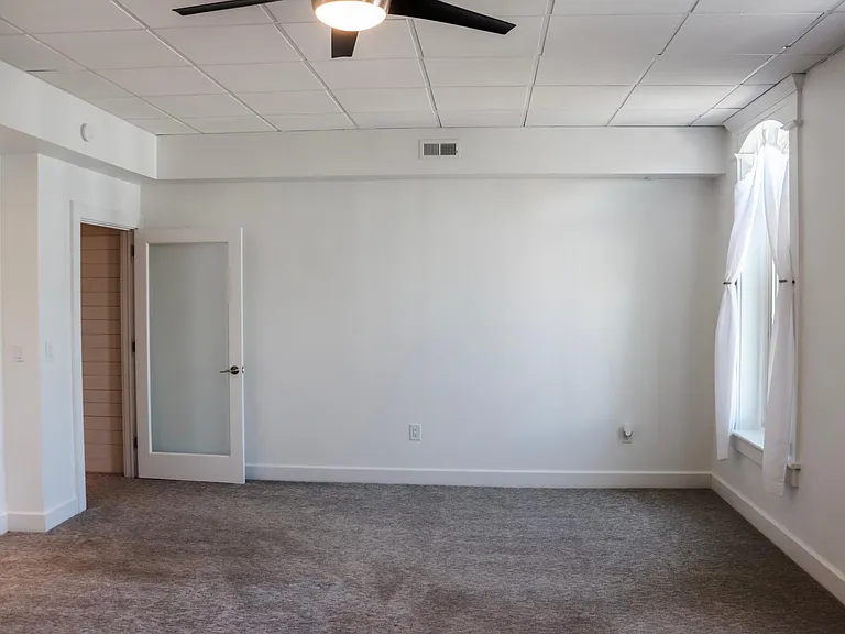 315 Chestnut St — Photo 25