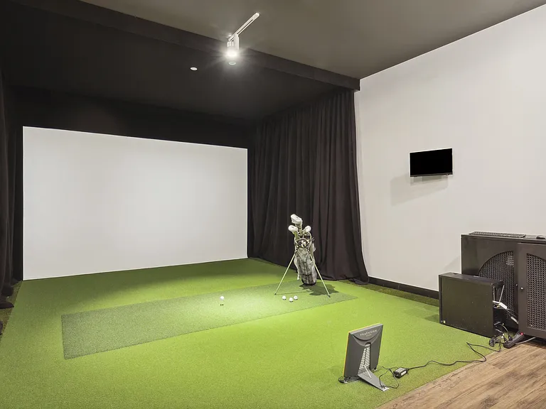 Golf Simulator
