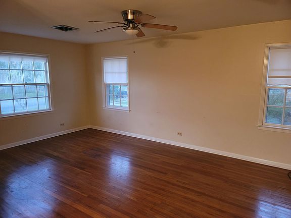5th image of 4727 Avenue N 1/2