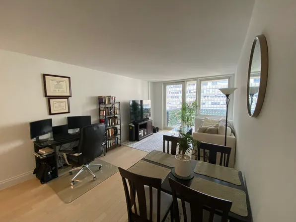 212 East 47th Street image 1 of 9