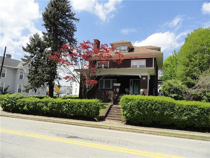 1st image of 607 W Newton St
