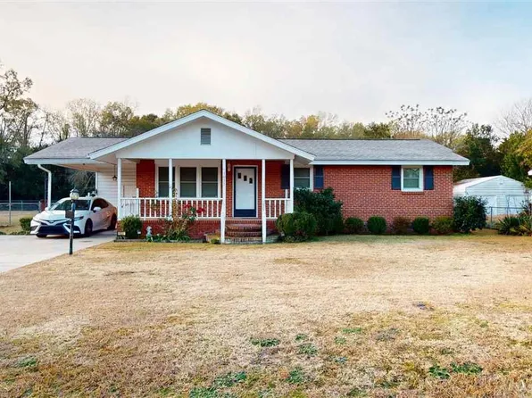 1033 Nandina St, Hartsville, SC 29550
