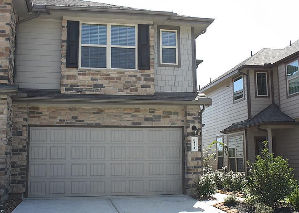 1st image of 6454 Calgary Woods Ln