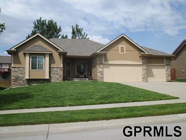 1st image of 5512 S 163rd Ave