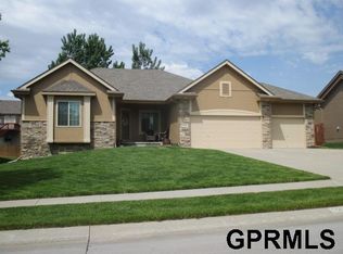 5512 S 163rd Ave, Omaha, NE 68135