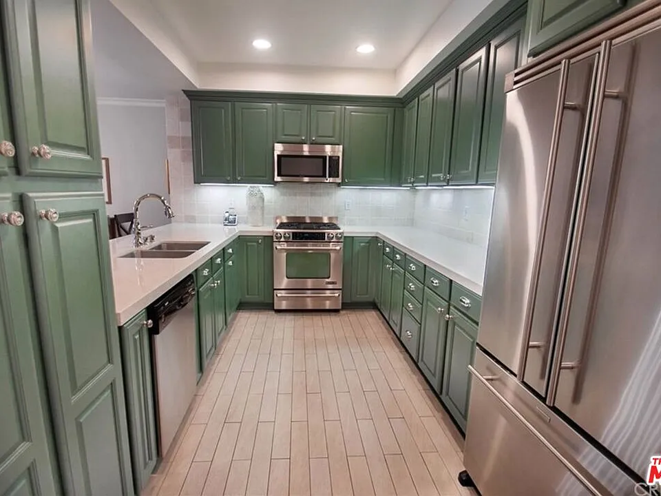 4533 Vista Del Monte Ave #101