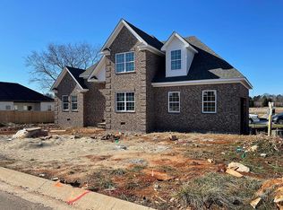 3235 S Oak St, Bowling Green, KY 42101