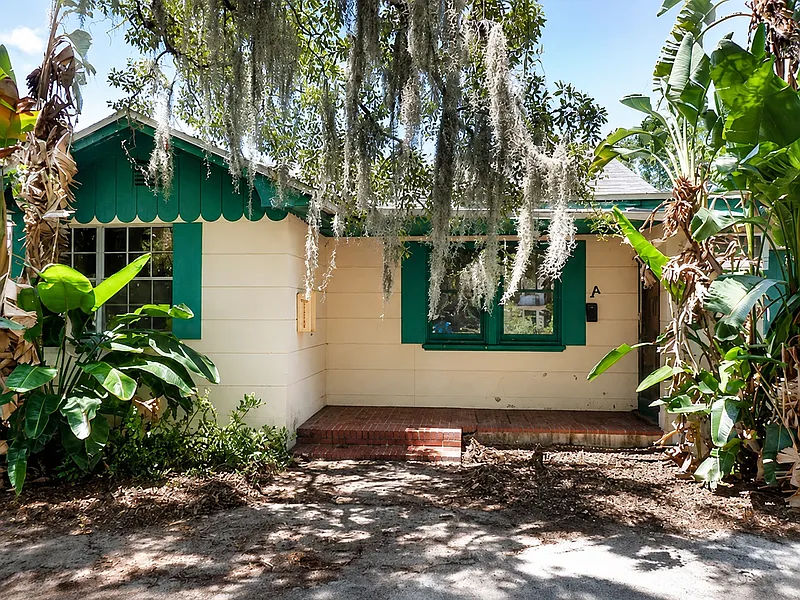 3 bed, 2.0 bath, 1250 sqft, $1,995 — Photo 3