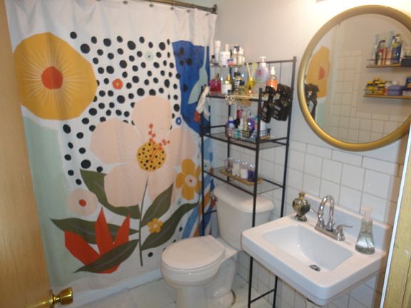 4th image of 5826 46th Ave S