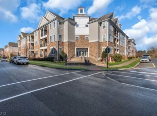 7212 Minuteman Ln #7212, Somerset, NJ 08873